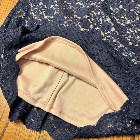 Nightway Navy Blue Lace Cocktail Dress Size 8 Sleeveless Sequin Halter Bodycon - Picture 8 of 13